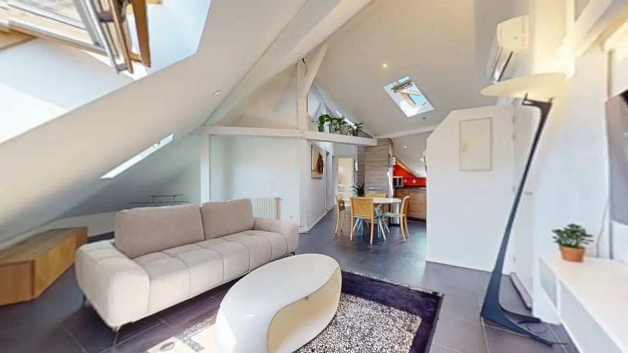 1-Bedroom Apartment in Place Jean Moulin, Metz (1733269) ROOM 1