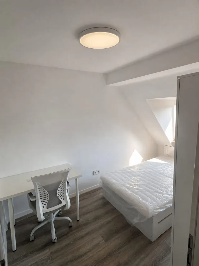 Private room in Keupstraße, Köln (1733271) room image 1