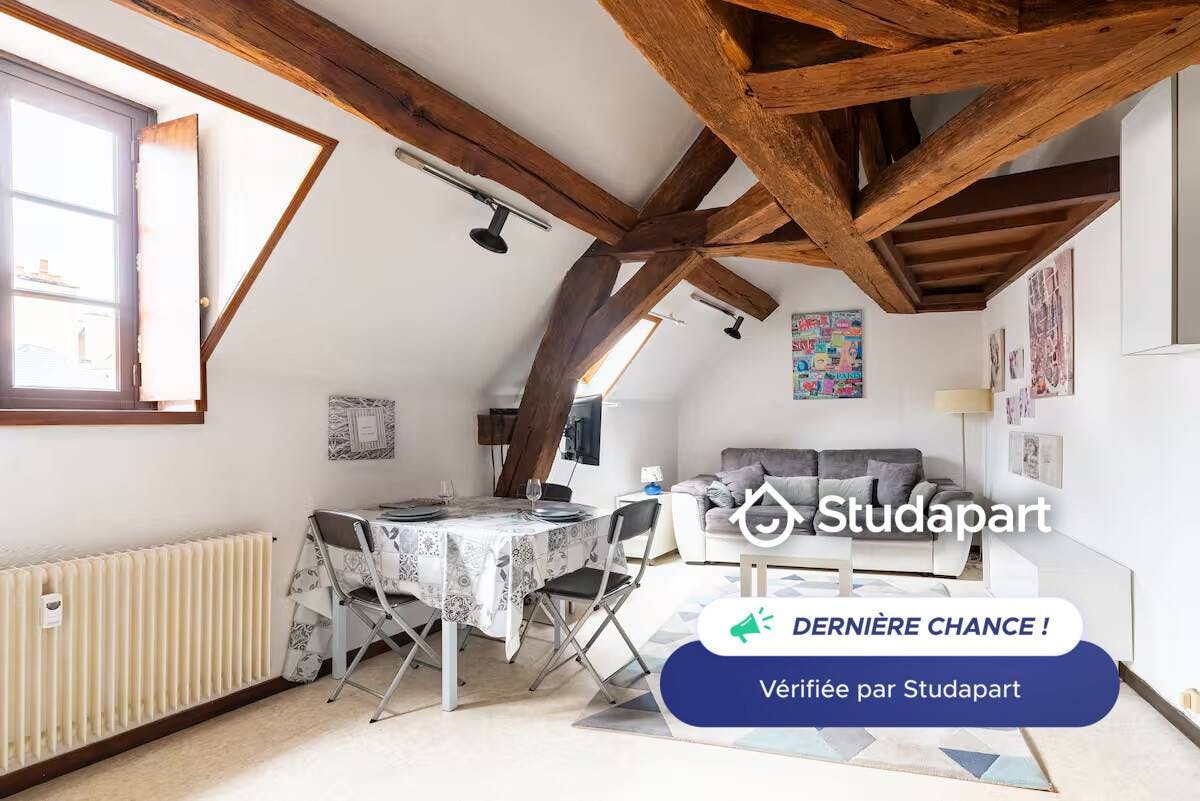 Apartament de închiriat pentru 620 EUR pe lună în Dijon, Rue Vauban