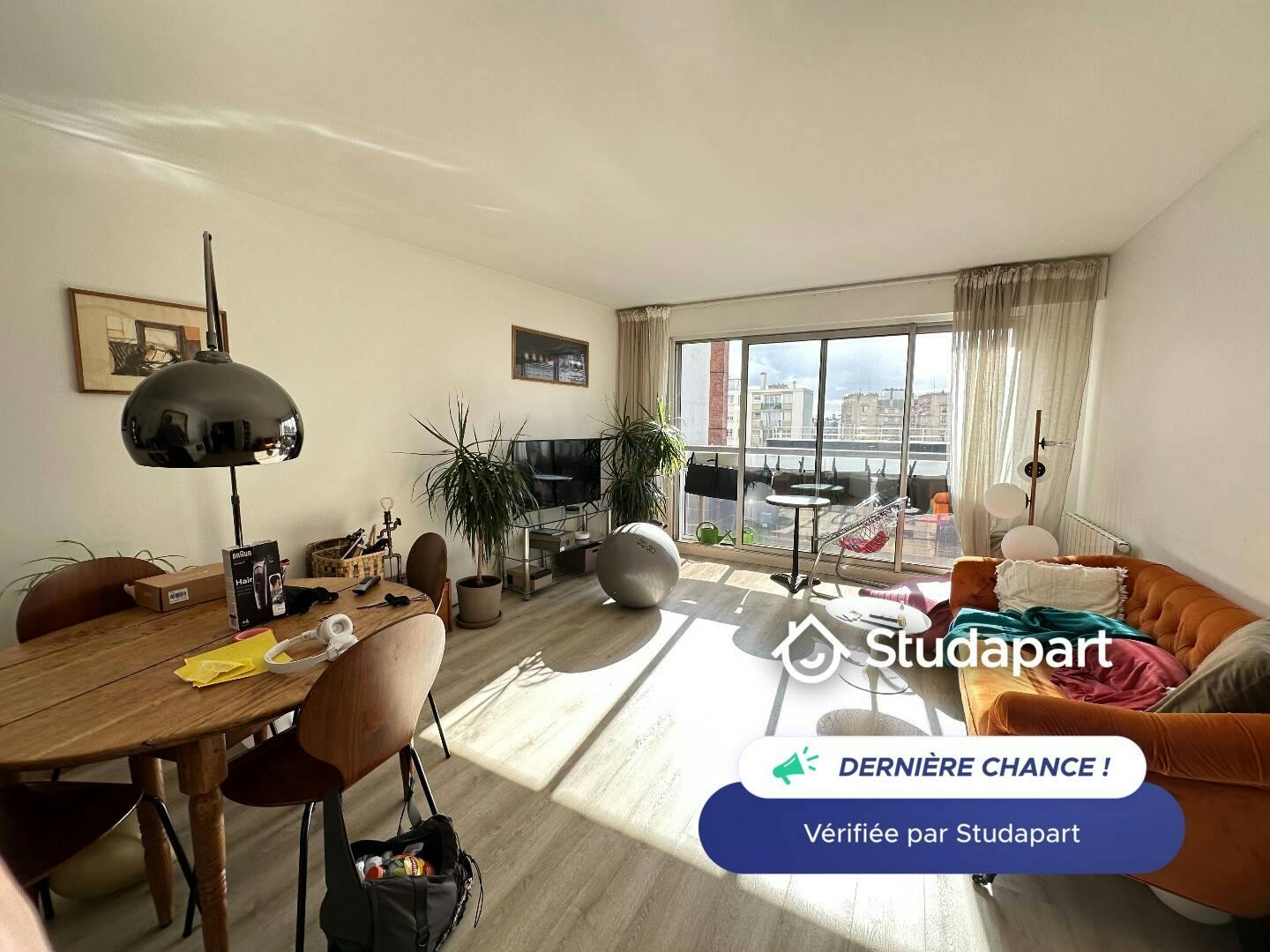 Pièce à Paris