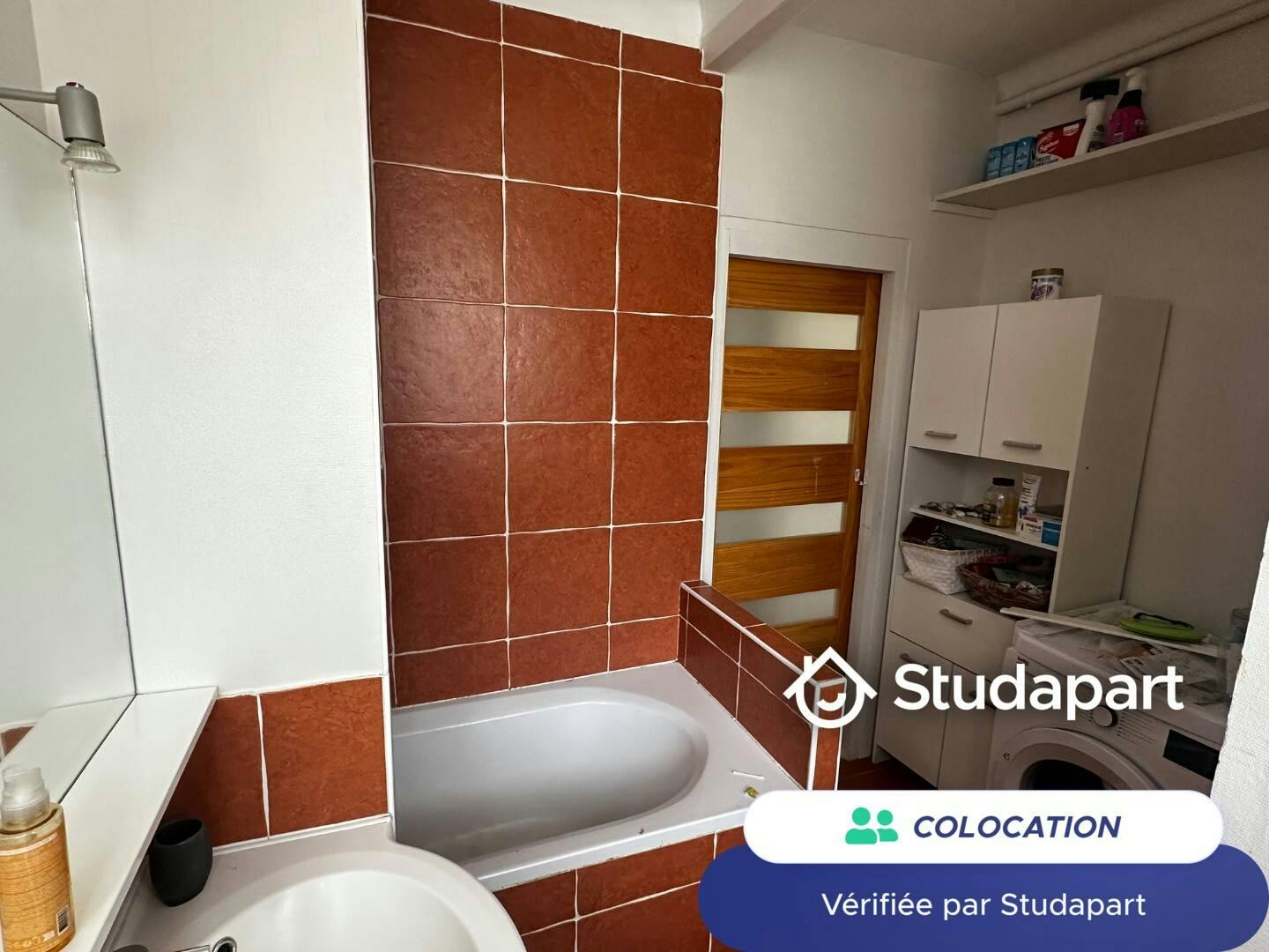 Private room for rent on Rue d'Angoumois, Nantes - Plus