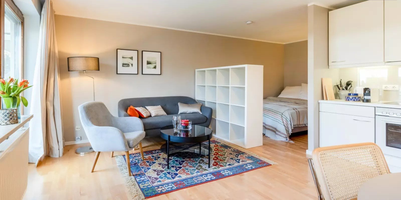 单间公寓 正在以 €1,650 的月租出租，其位于 Munich, Leopoldstraße
