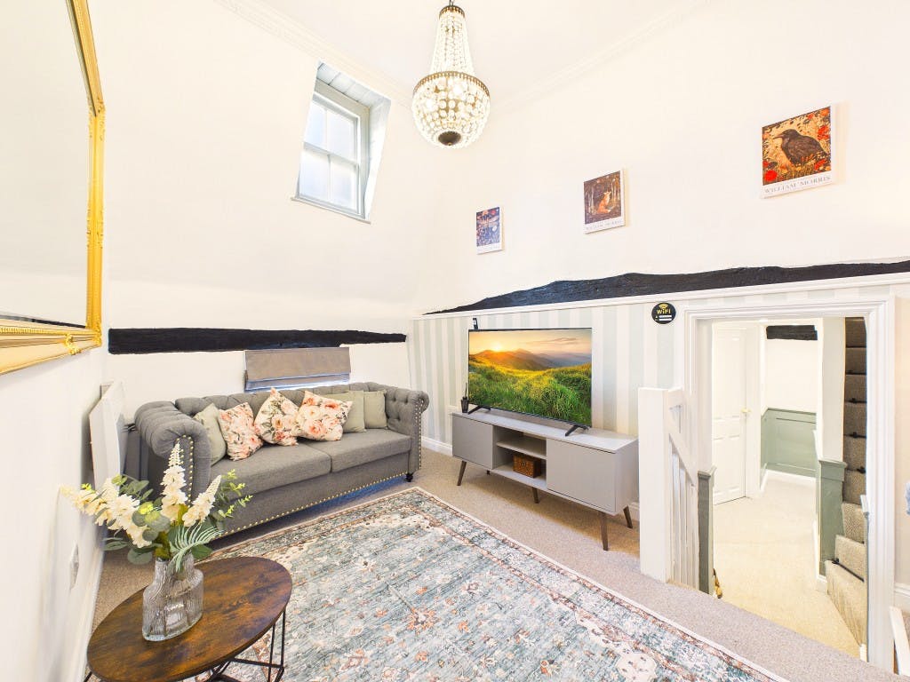 High Street, Halstead preview