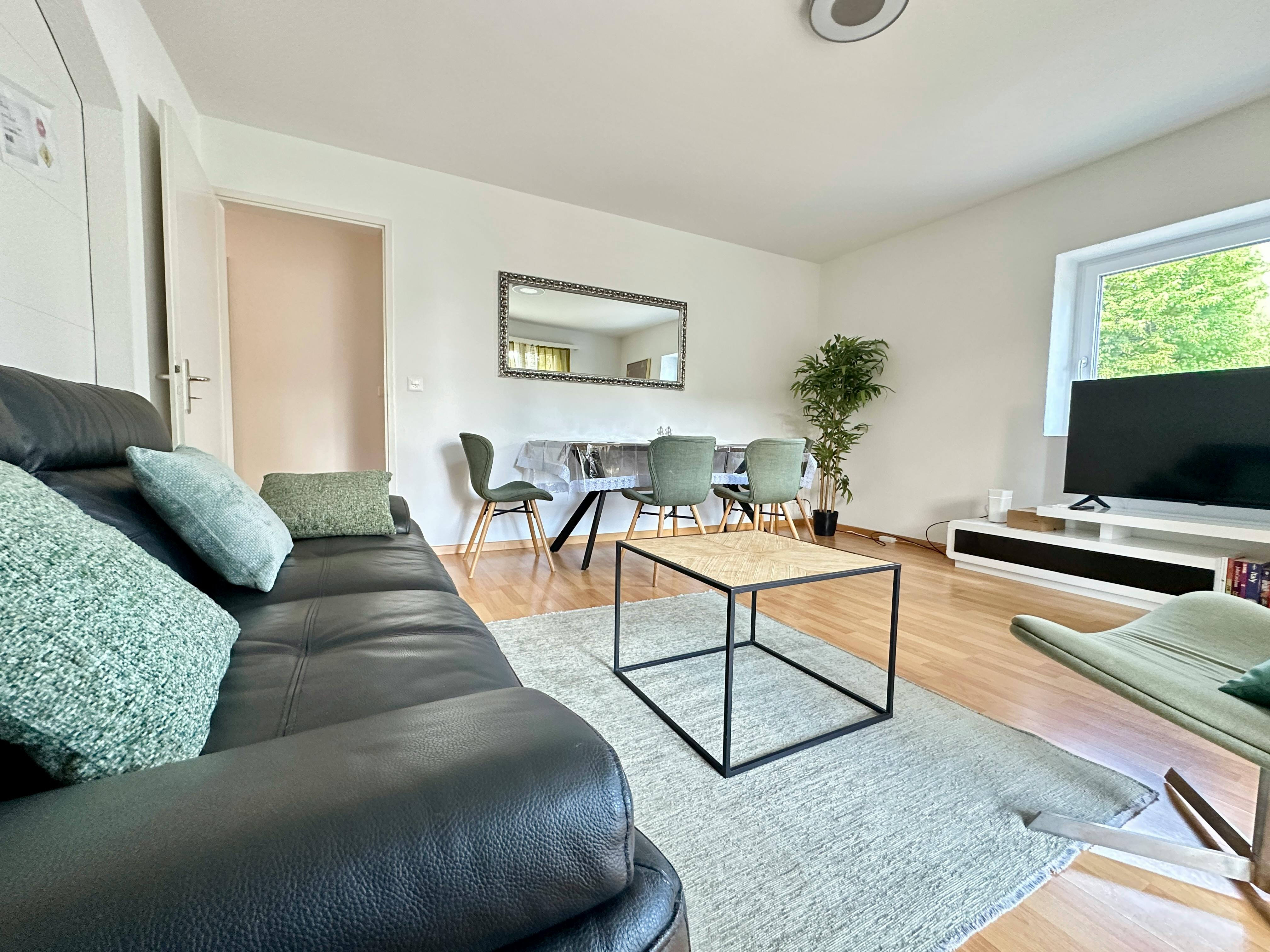 WG-Zimmer zu mieten für 1.400 CHF pro Monat in Opfikon, Müllackerstrasse