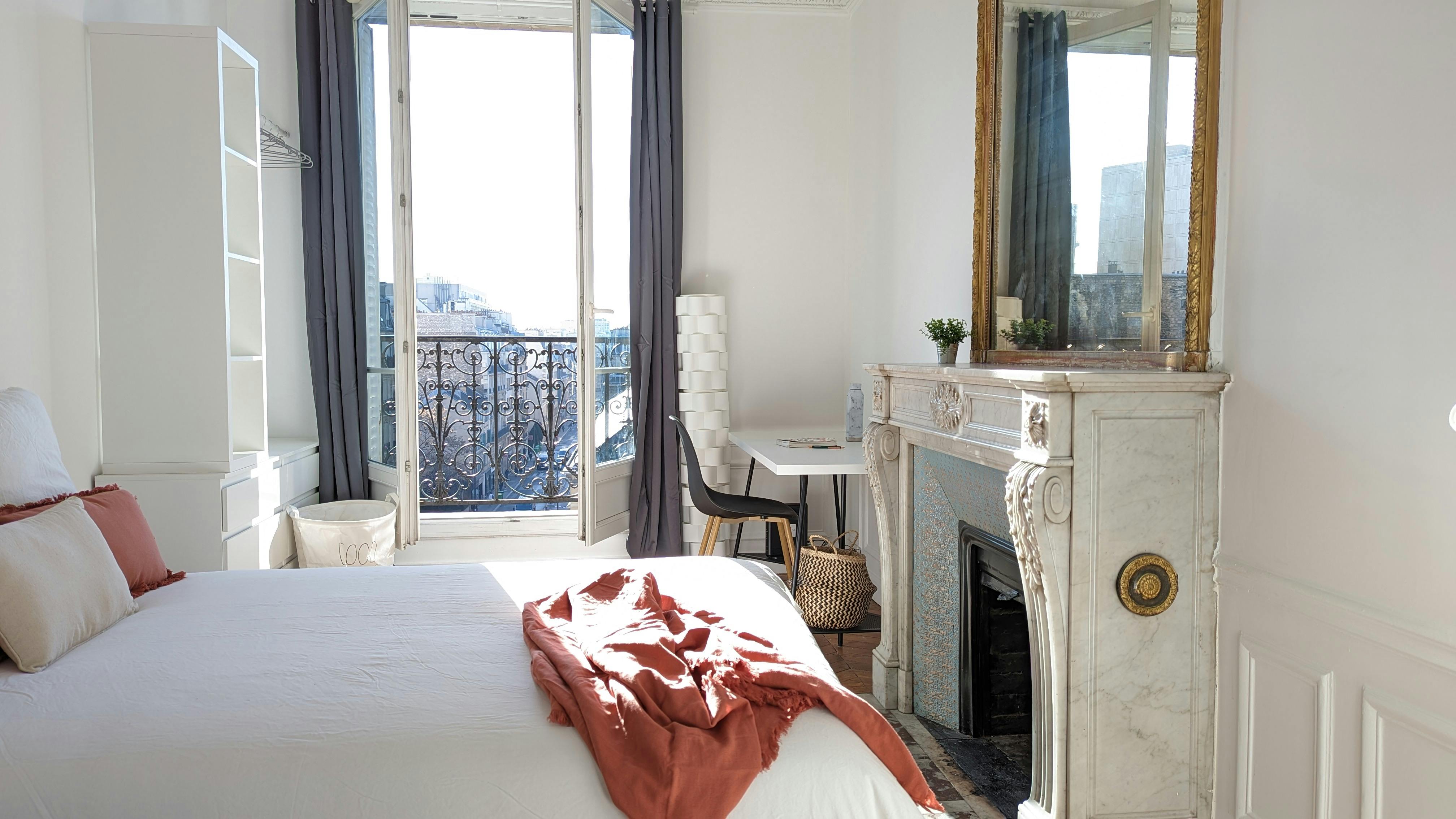 Private room in Rue de Vaugirard, Paris (1733551) ROOM