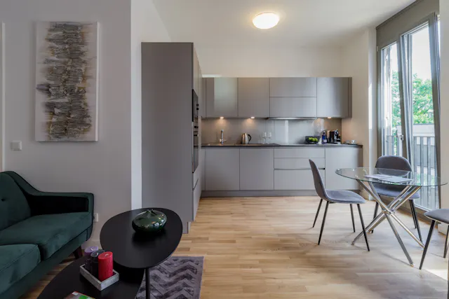 1-Bedroom Apartment in Wilhelm-Caspar-Wegely-Platz, Berlin (1733591) room image 2