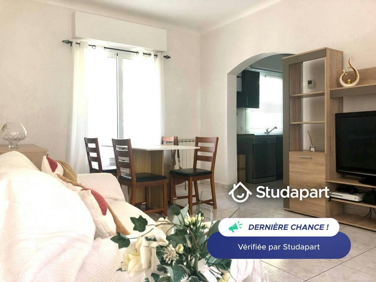 Mieszkanie do wynajęcia za 1180 € miesięcznie w mieście Menton, Boulevard du Fossan
