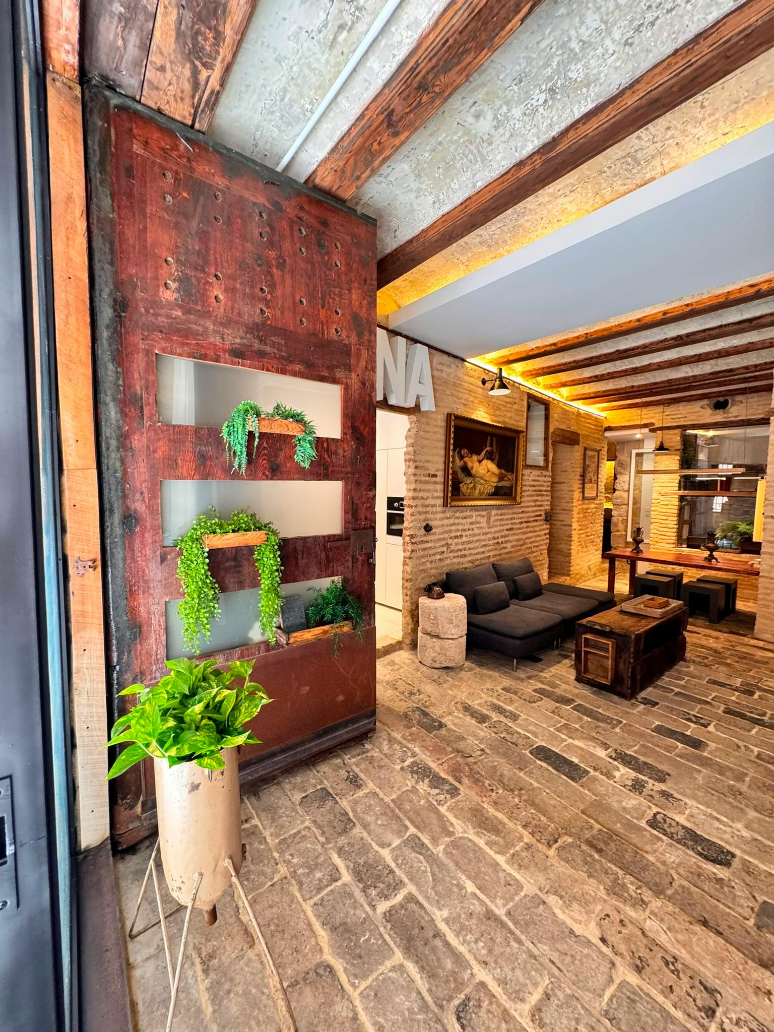 2-Bedroom Apartment in Carrer del Peu de la Creu, Valencia (1733646) ROOM 1