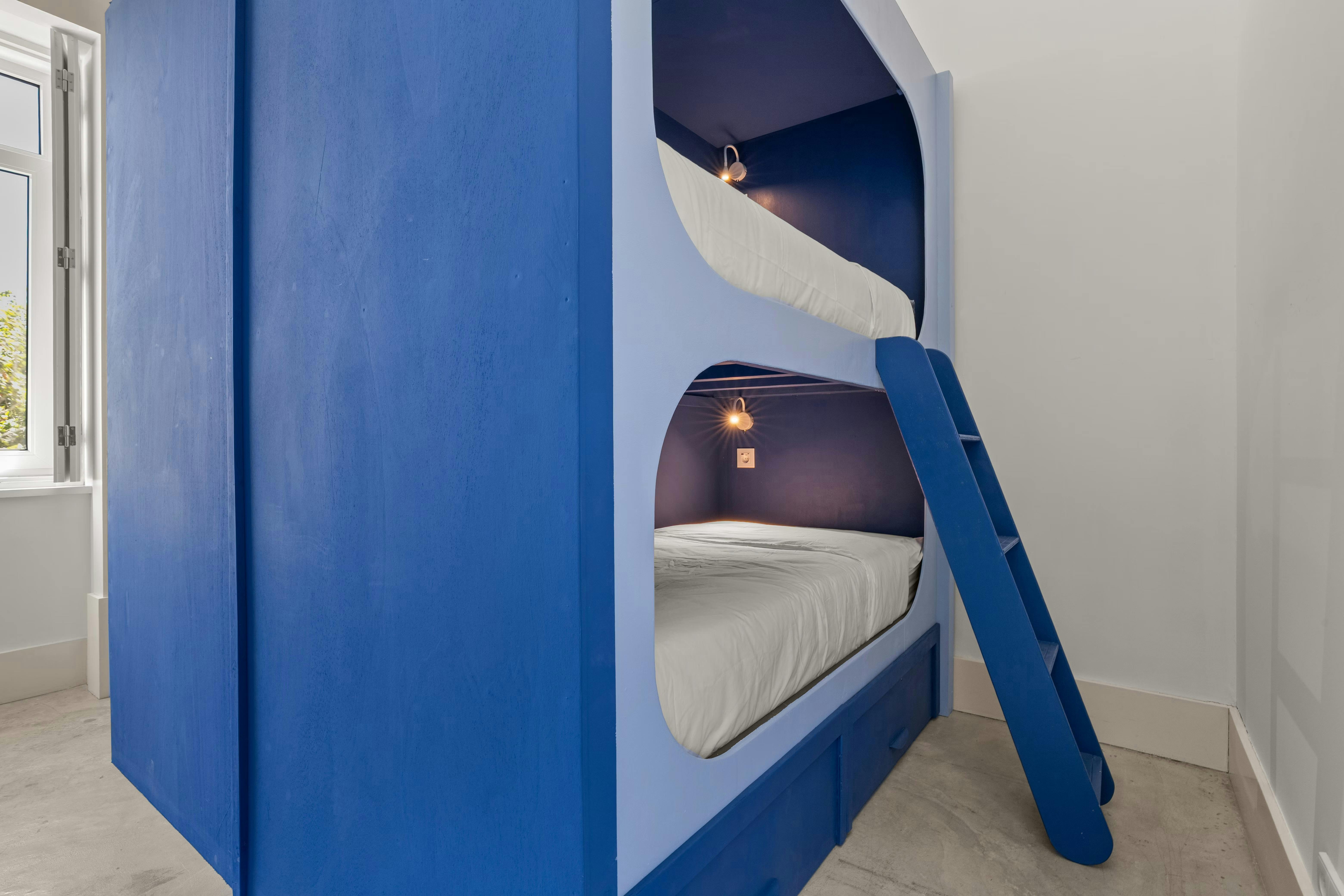 Quarto compartilhado para alugar por € 1.500 por mês em Parede, Rua Cândido dos Reis
