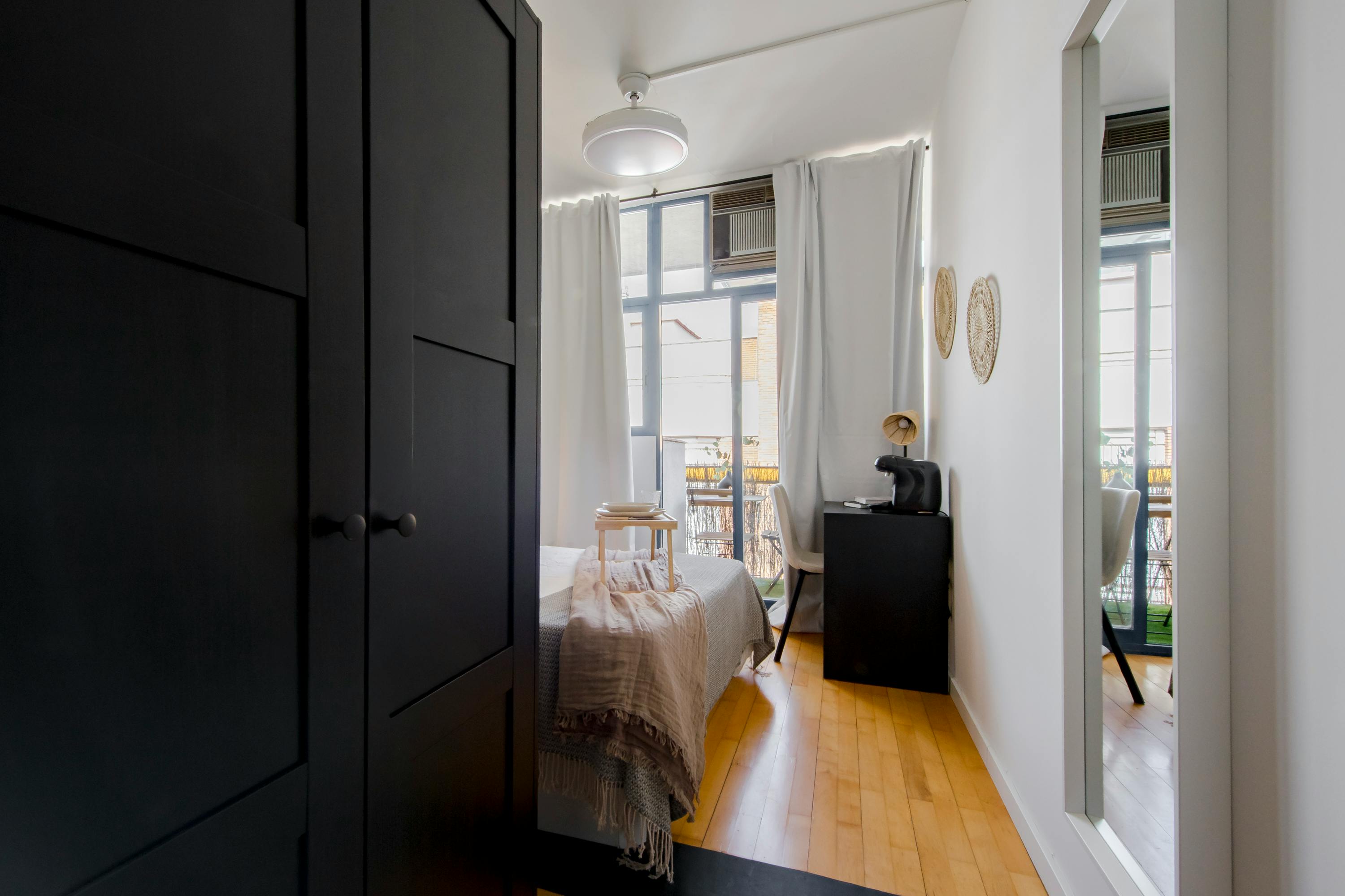 Private room in Calle de Palafox, Madrid (1733672) ROOM