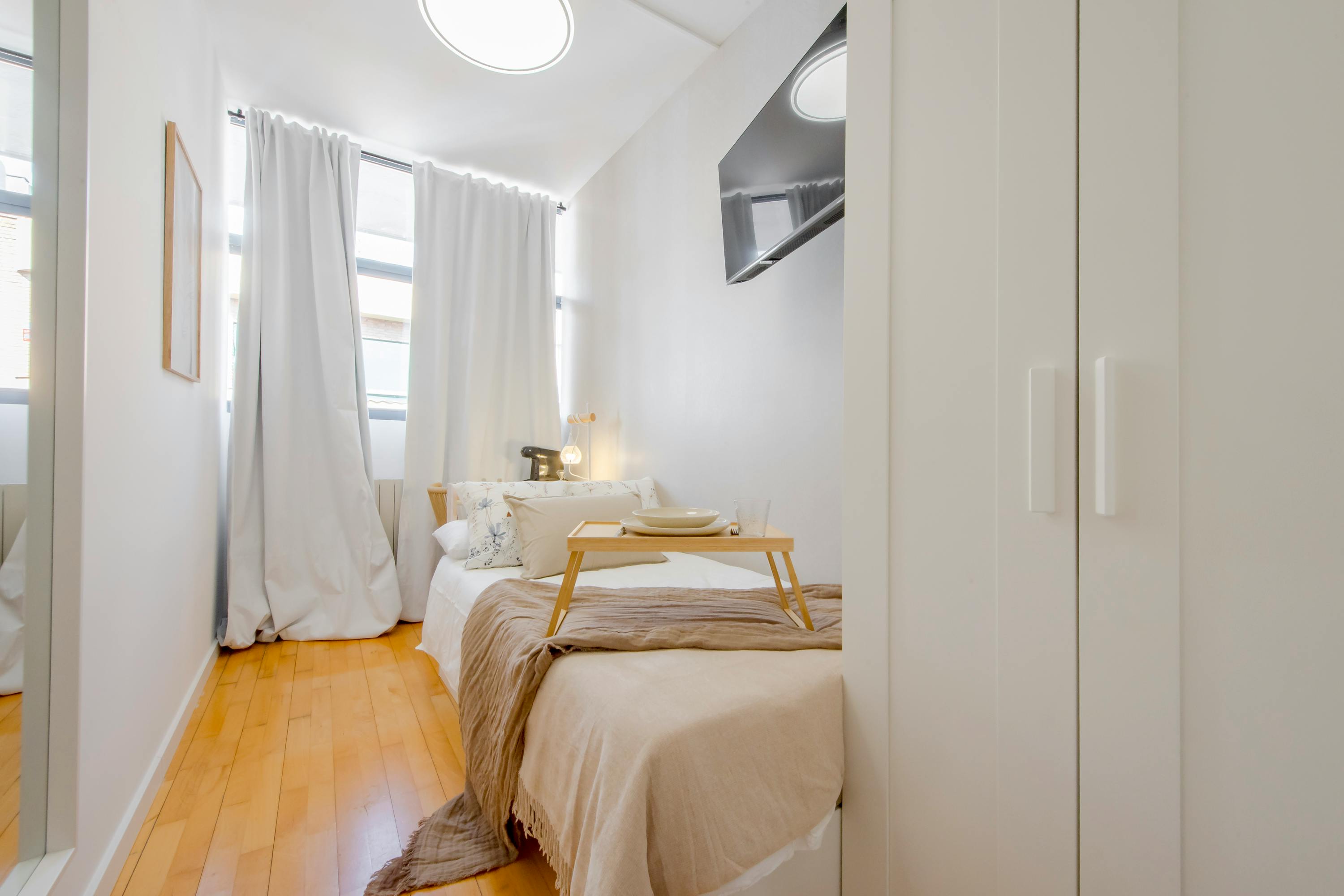 Private room in Calle de Palafox, Madrid (1733673) room image 1