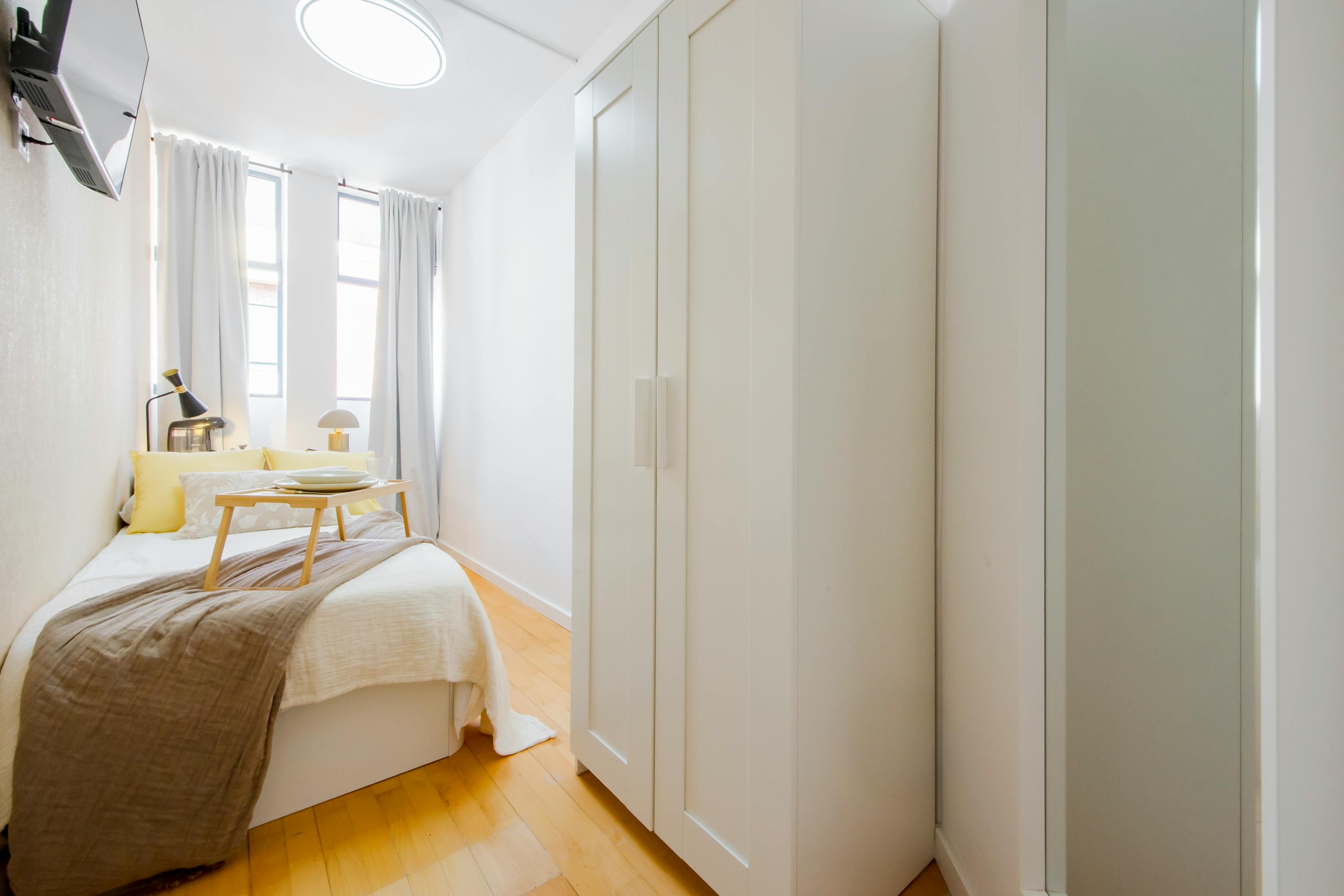 Private room in Calle de Palafox, Madrid (1733675) room image 1
