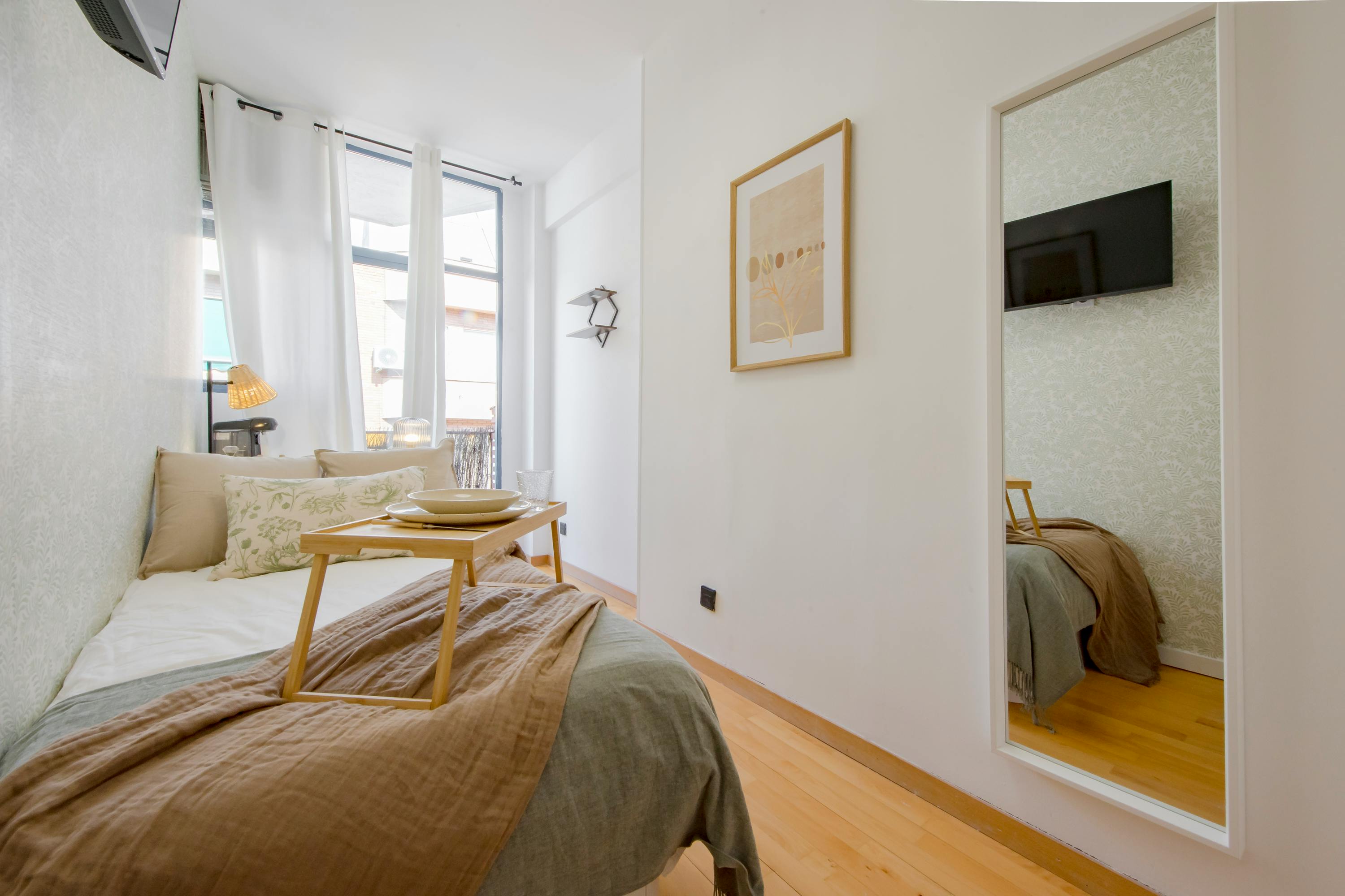 Private room in Calle de Palafox, Madrid (1733677) room image 2