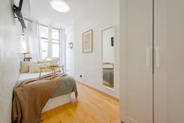 Private room in Calle de Palafox, Madrid (1733677) room image 1