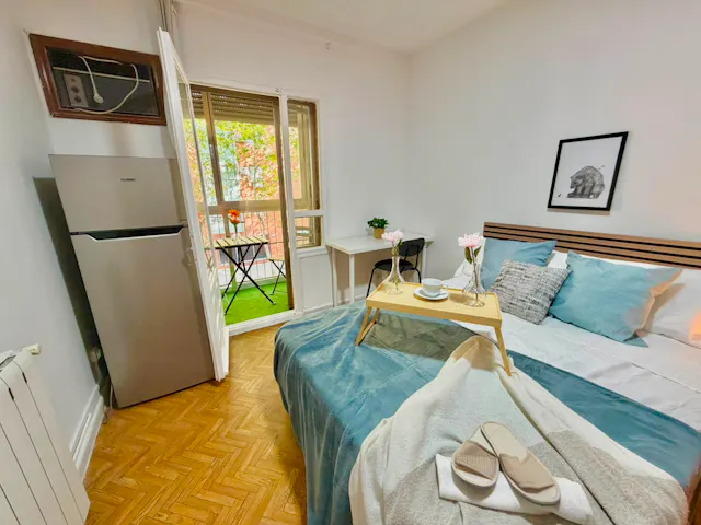 Private room in Calle de Eugenia de Montijo, Madrid (1733709) room image 1