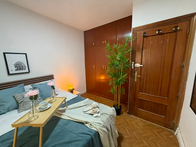 Private room in Calle de Eugenia de Montijo, Madrid (1733709) room image 2