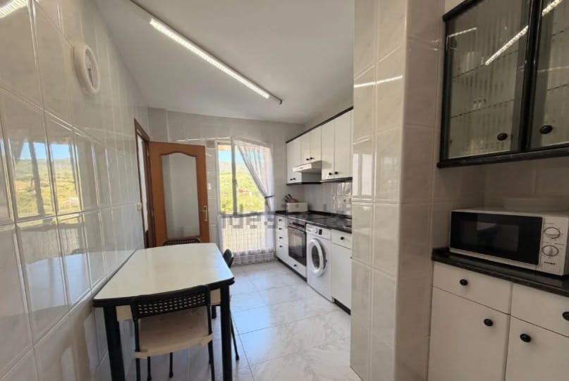 3-Bedroom Apartment in Julian Gaiarre Hiribidea, Bilbao (1733716) ROOM 1