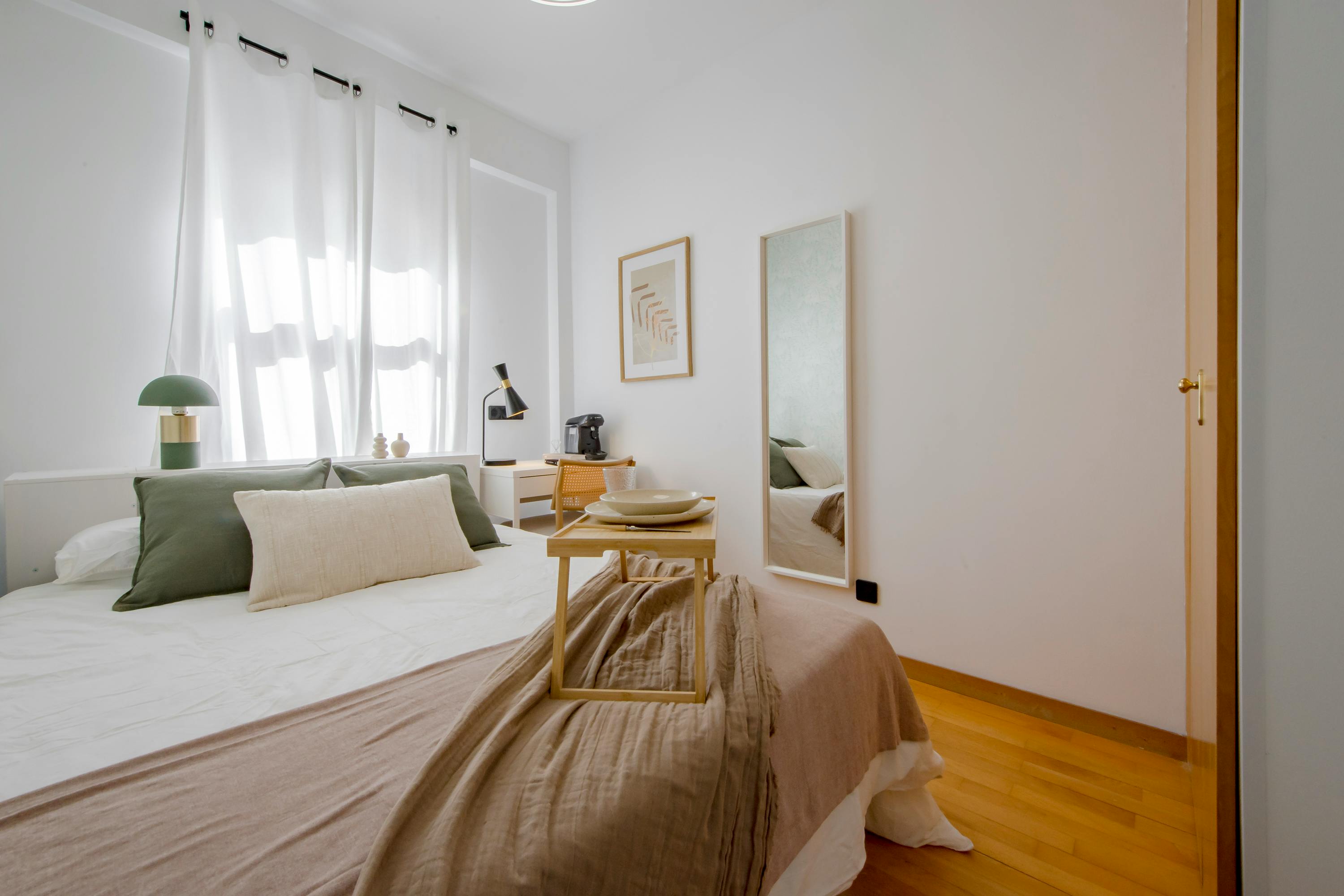Private room in Calle de Palafox, Madrid (1733727) room image 1