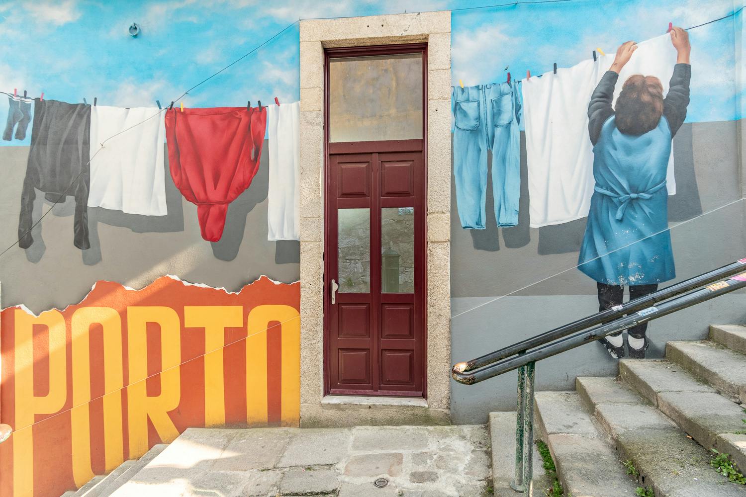 Studio à louer pour 1 100 €/mois à Porto, Escada dos Guindais