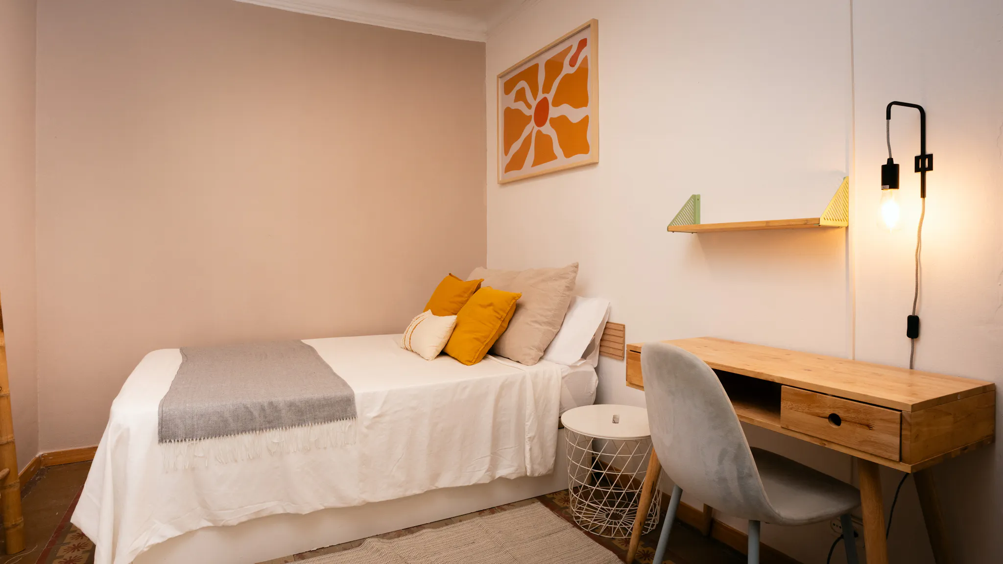 Carrer de Santa Anna, Barcelona preview