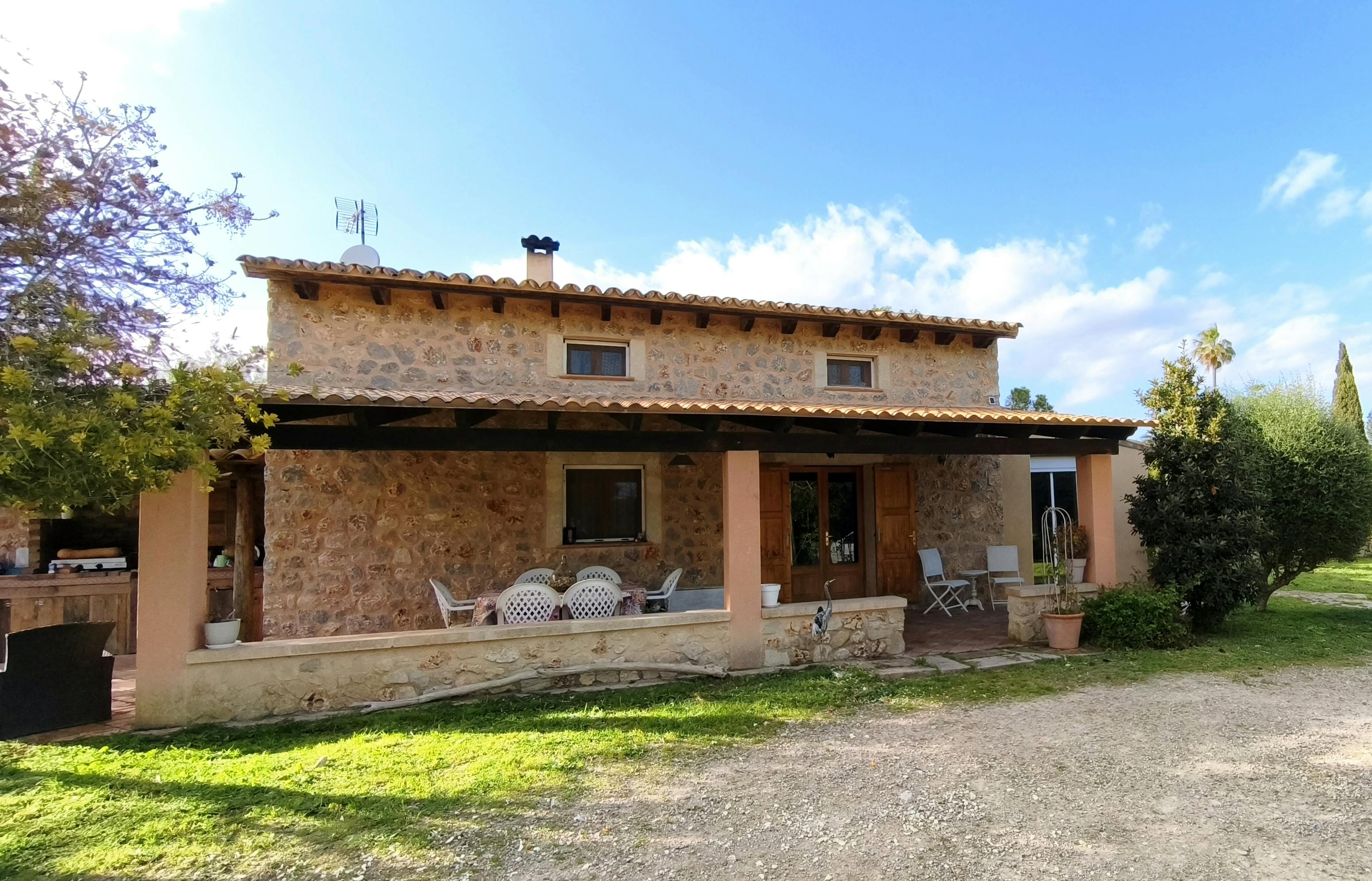 House for rent for €1,300 per month in Lloret de Vistalegre, Camí de Son Gelabert