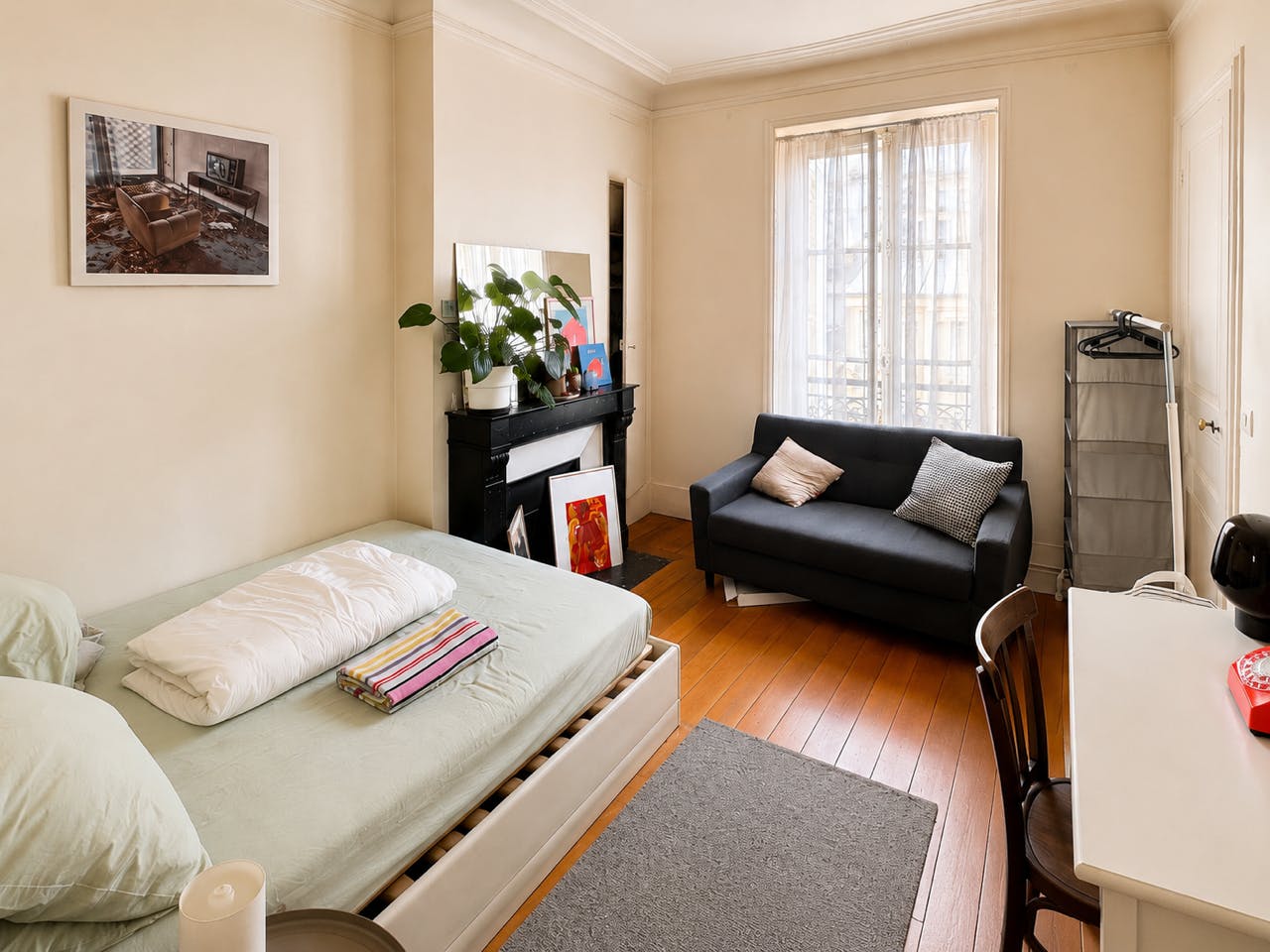 Apartamento para alugar por € 1.000 por mês em Paris, Rue Etienne Dolet