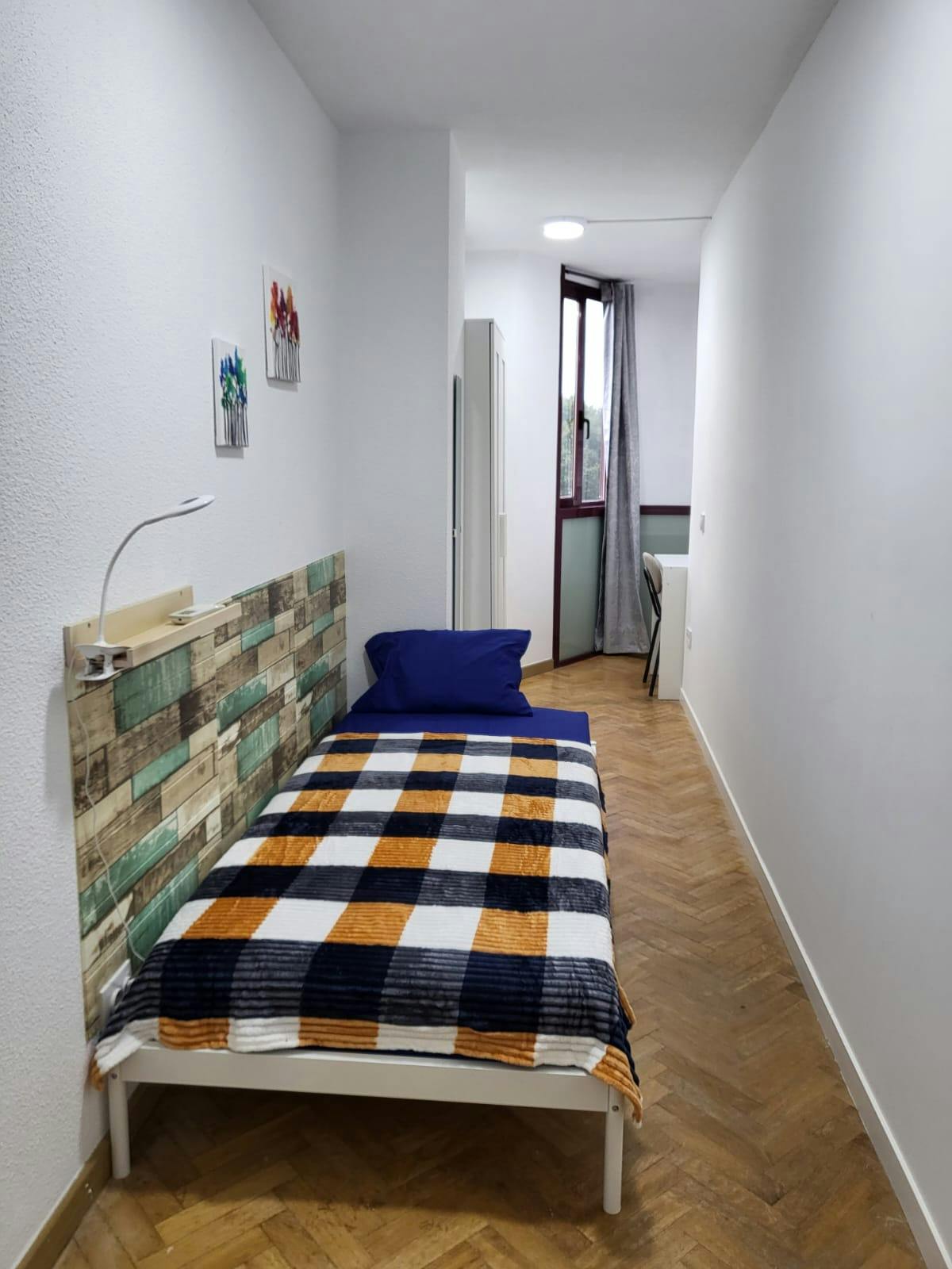 Privé kamer te huur voor € 575 per maand in Madrid, Calle de Eduardo Barreiros