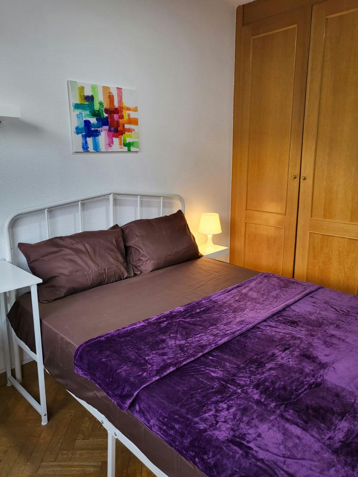 Private room in Calle de Eduardo Barreiros, Madrid (1733780) room image 2