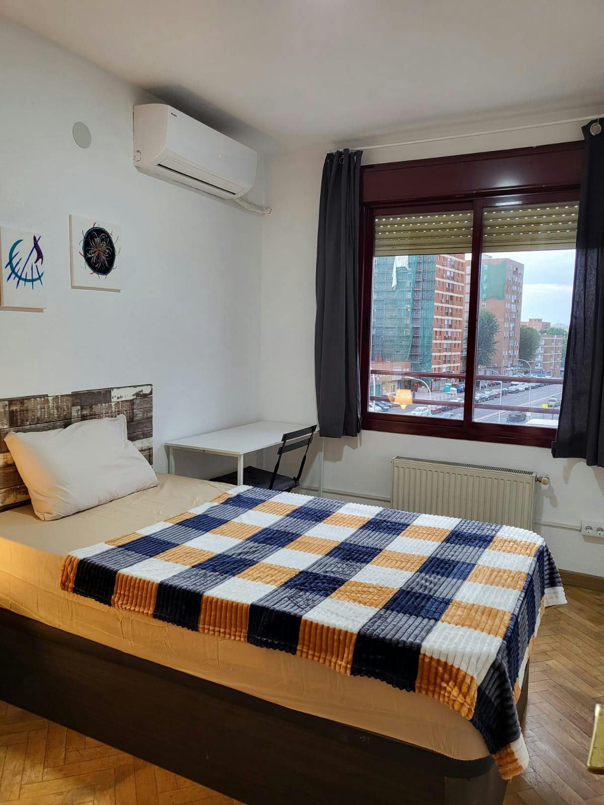 Private room in Calle de Eduardo Barreiros, Madrid (1733783) room image 1
