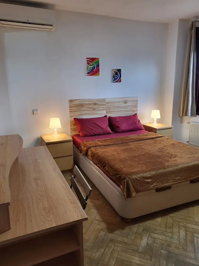 Private room in Calle de Eduardo Barreiros, Madrid (1733785) room image 1