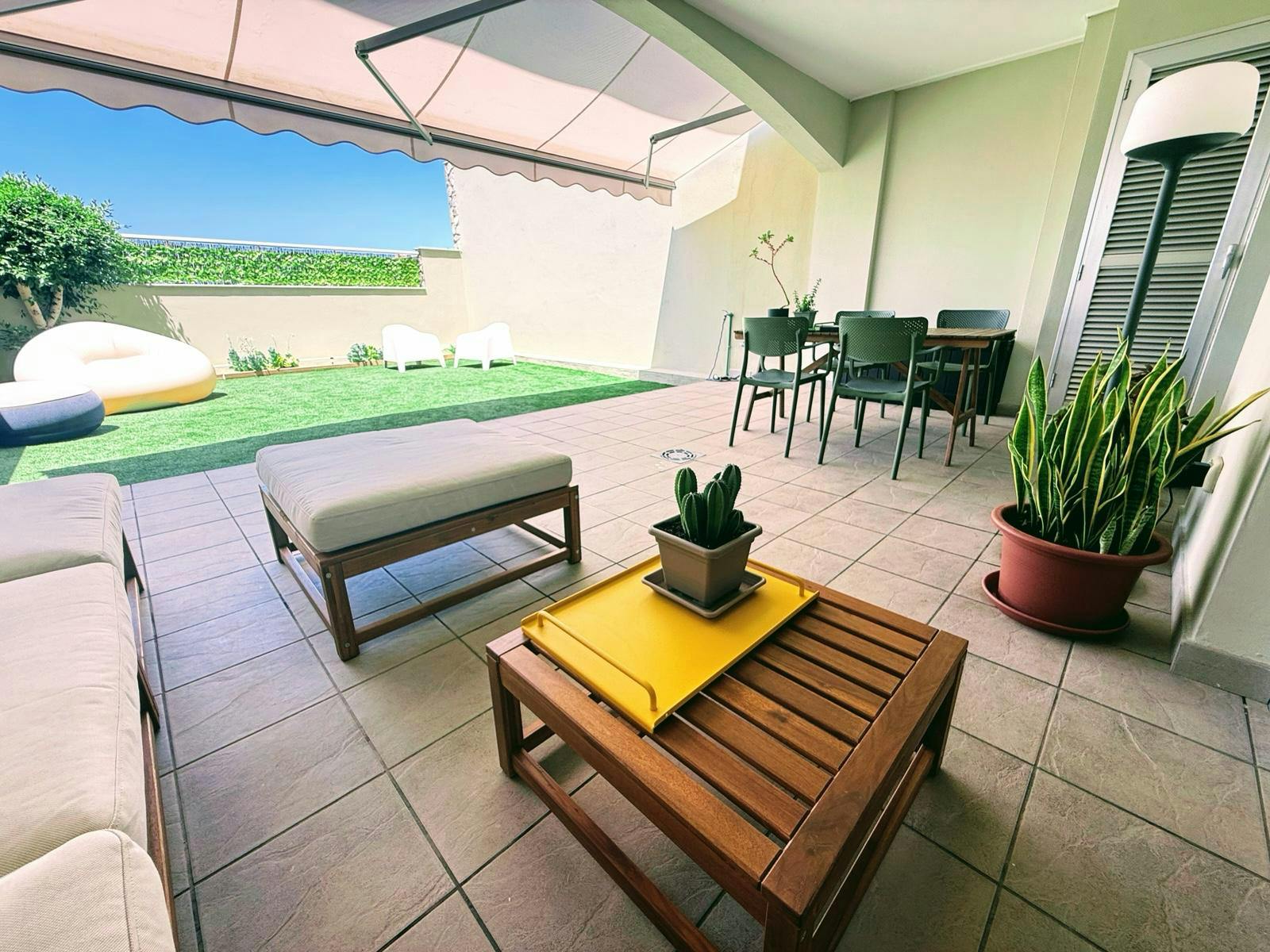 Apartamento para alugar por € 1.550 por mês em Palm-Mar, Avenida el Palm-Mar