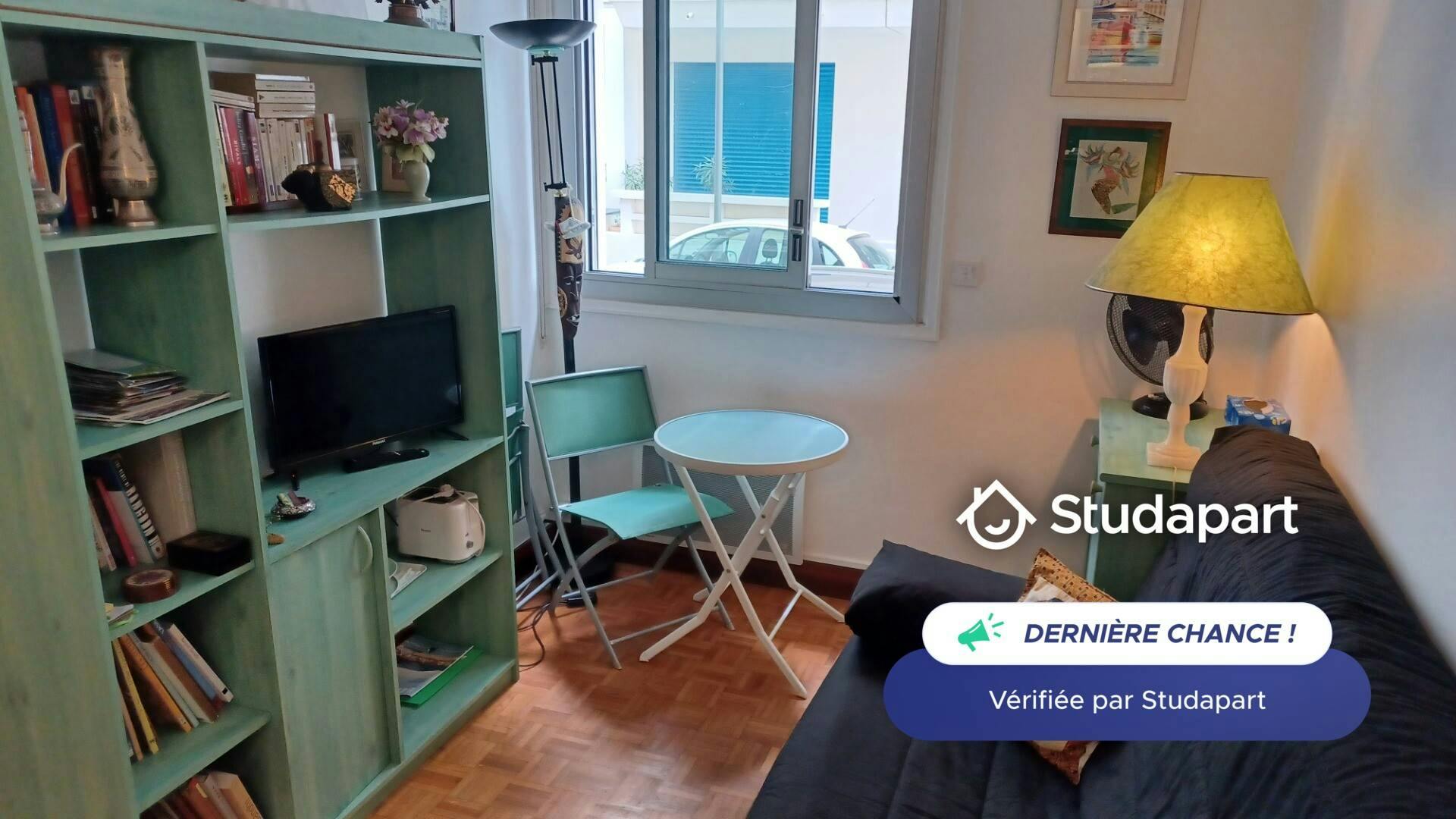 Apartamento para alugar por € 500 por mês em Saint-Jean-de-Luz, Rue de Belzunce