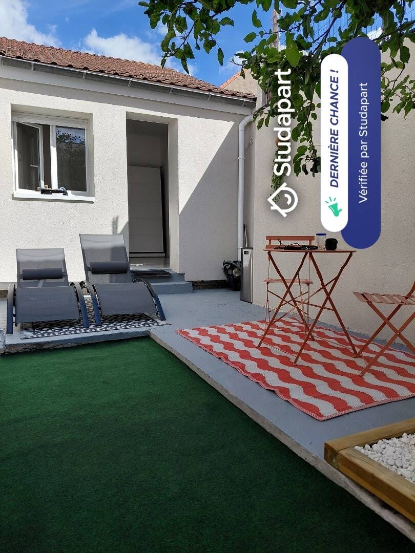 Casa para alugar por € 640 por mês em Dunkerque, Rue Jean-Jacques Rousseau