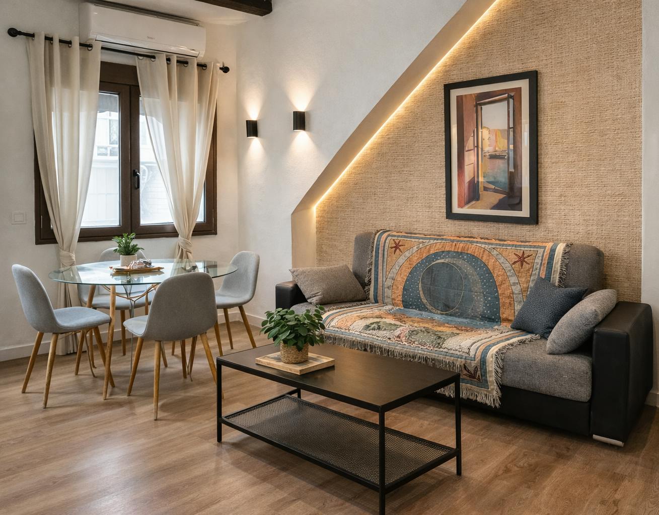 1-Bedroom Apartment in Carrer de la Reina, Valencia (1733915) ROOM 1