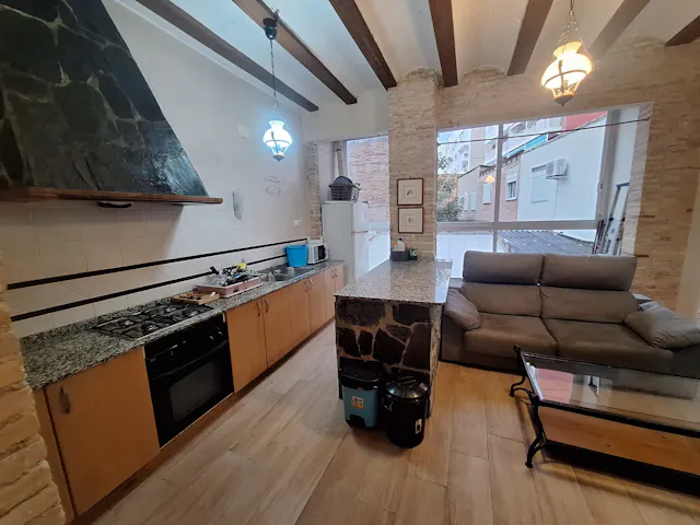 3-Bedroom Apartment in Carrer d'Àngel Guimerà, Valencia (1733957) room image 1