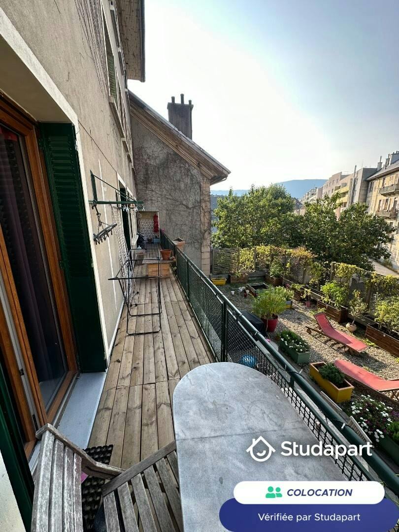 Pièce à Chambéry