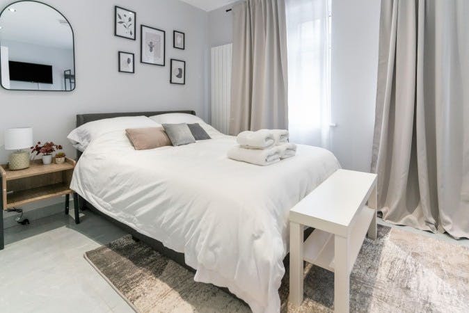 Casa en alquiler por 1026 GBP al mes en London, Saint Davids Square