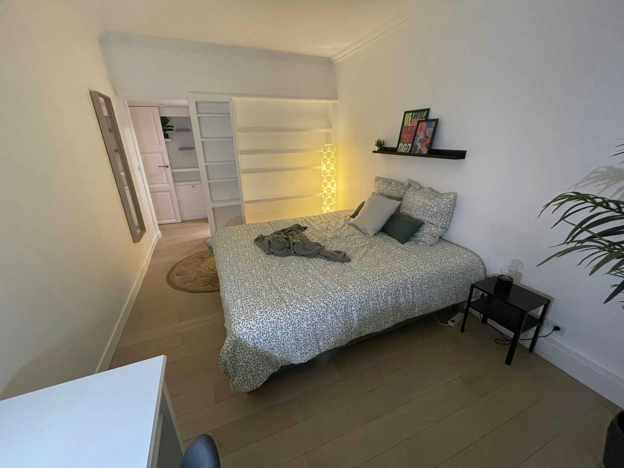 Rue le Marois, Paris preview