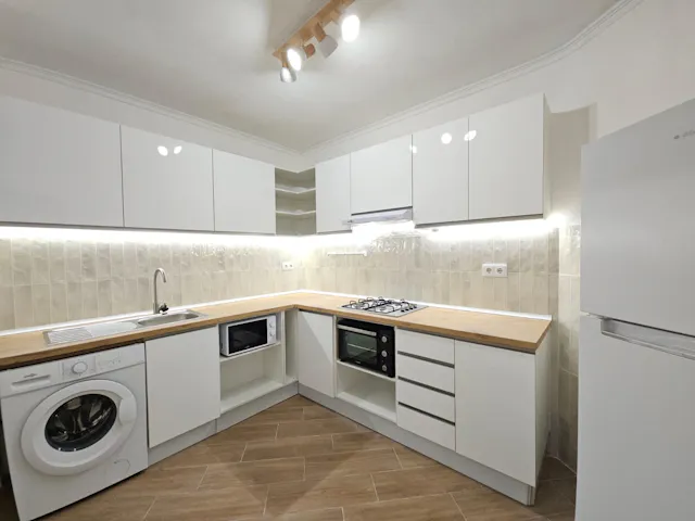 2-Bedroom Apartment in Calle Mora de Rubielos, Valencia (1734076) room image 10