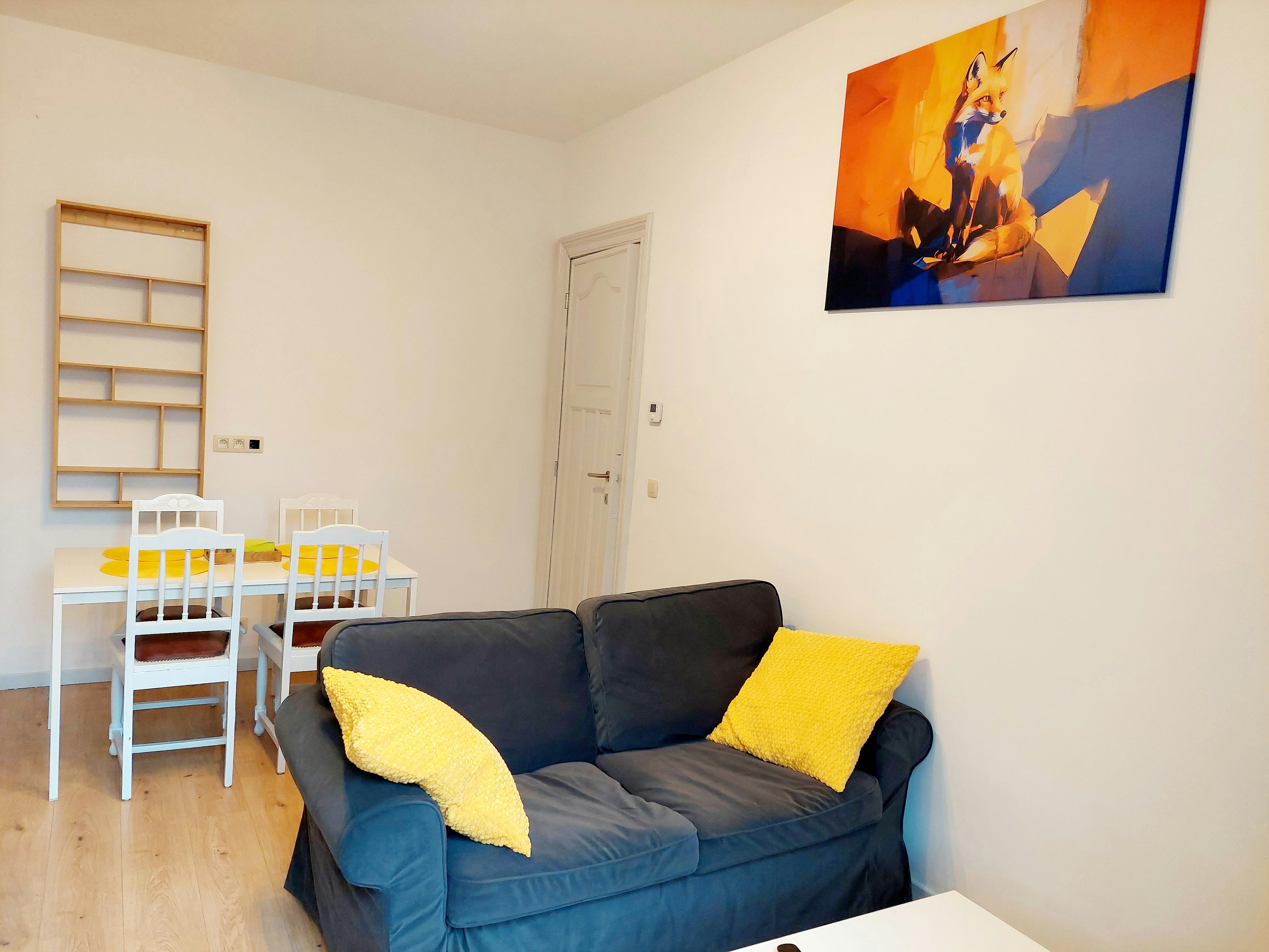 Квартира сдается в аренду за 1 250 € в месяц в Charleroi, Rue Jules Houssière