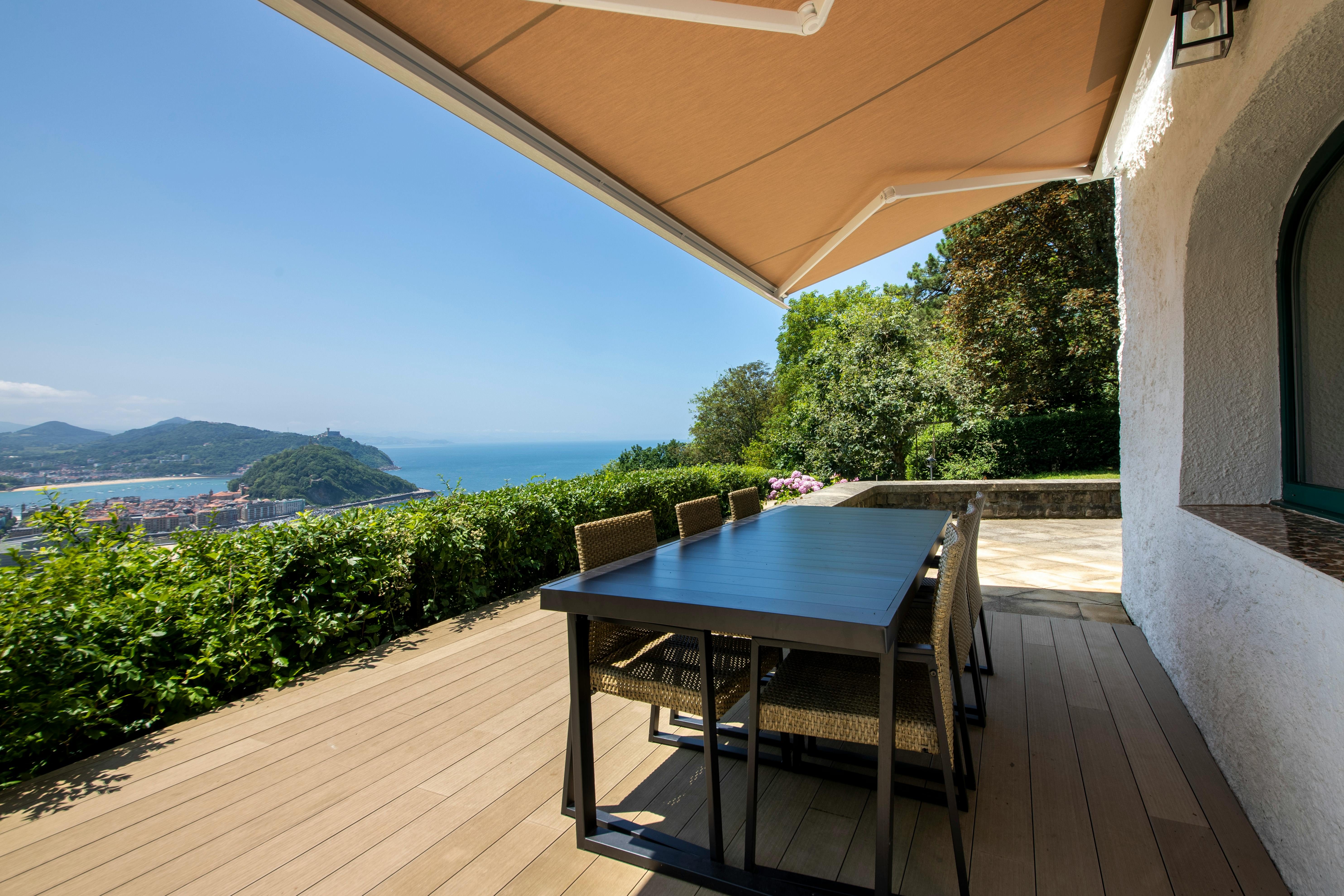 Casa en alquiler por 6000 € al mes en Donostia / San Sebastián, Ulia Pasealekua