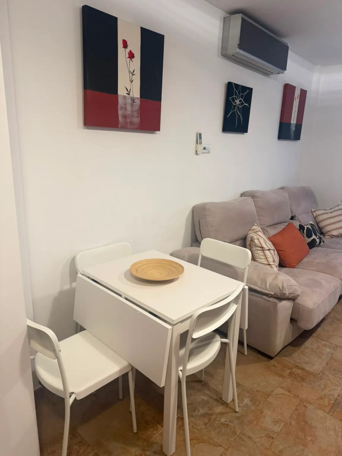1-Bedroom Apartment in Calle Tomás Miller, Las Palmas de Gran Canaria (1734217) ROOM 4