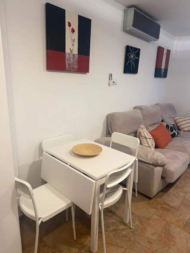 1-Bedroom Apartment in Calle Tomás Miller, Las Palmas de Gran Canaria (1734217) room image 5