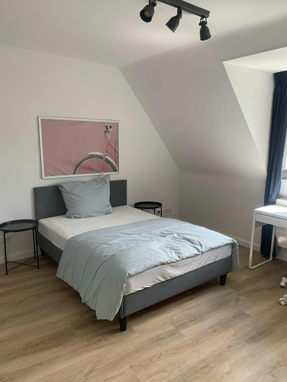 Quarto compartilhado para alugar por € 799 por mês em Düsseldorf, Ratinger Straße