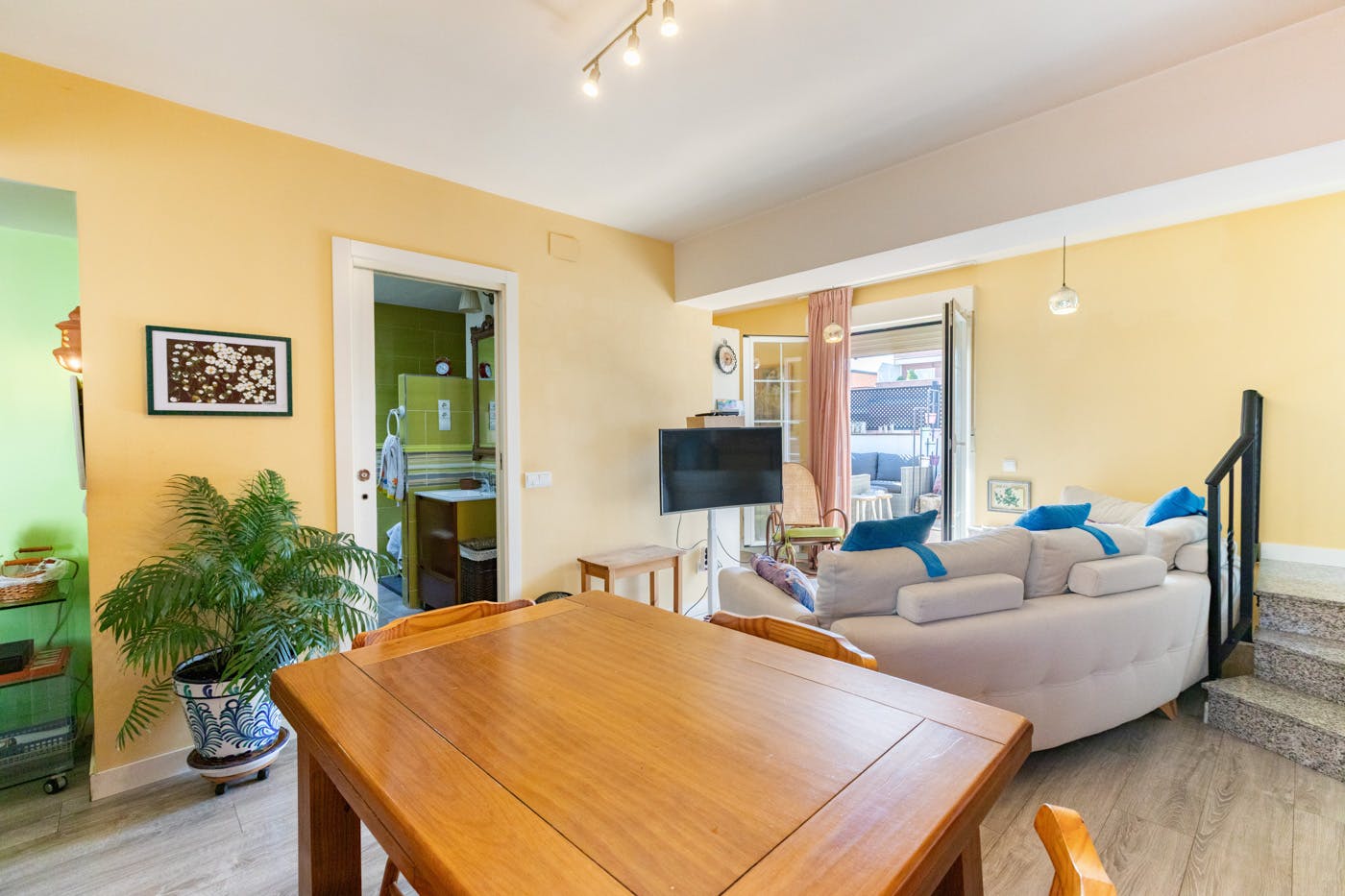 2-Bedroom Building in Calle de Jacinto Verdaguer, Madrid (1734344) ROOM 1