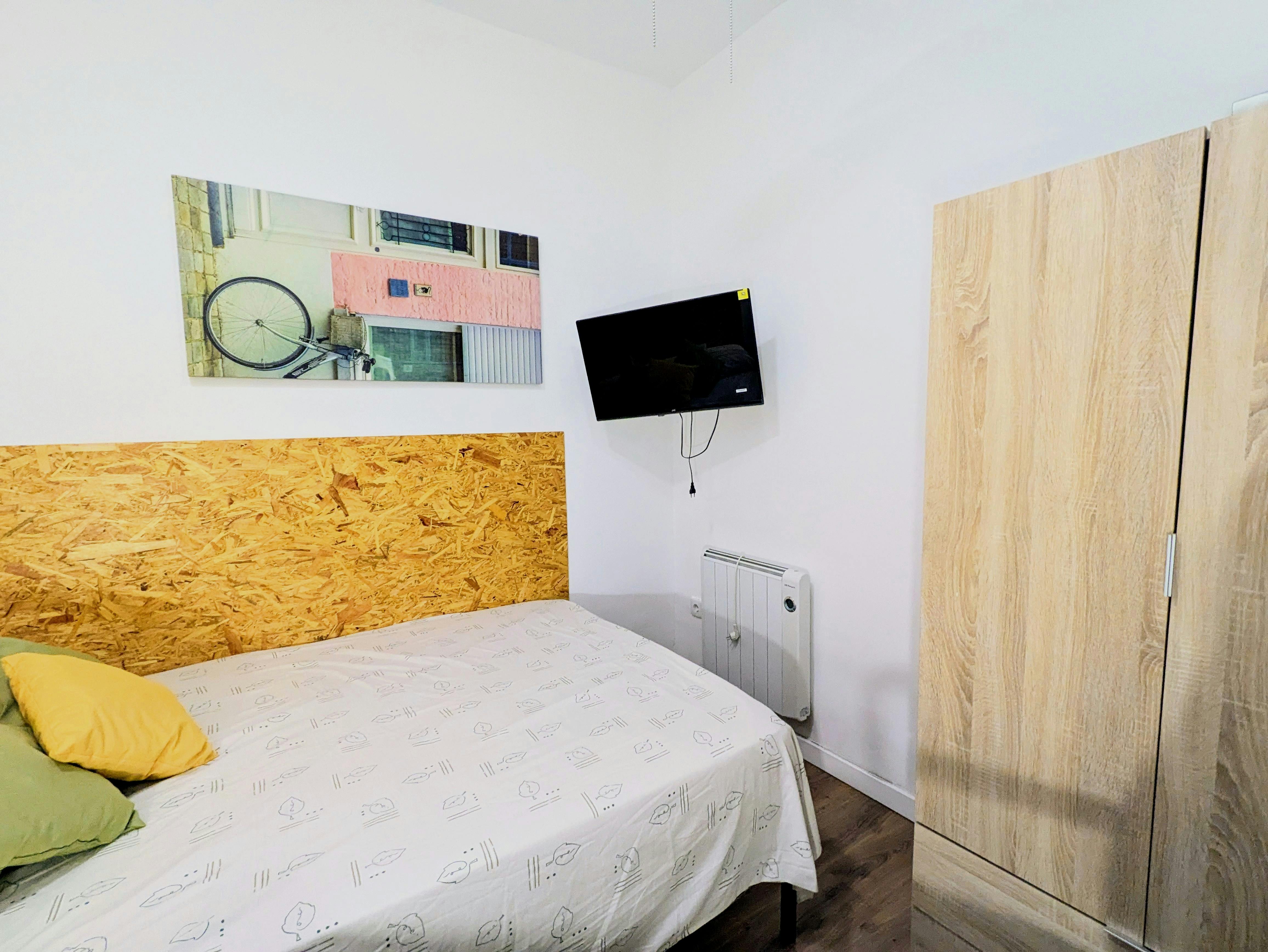 Chambre privée à louer pour 420 €/mois à Alfara del Patriarca, Carrer de la Mare de Déu dels Dolors