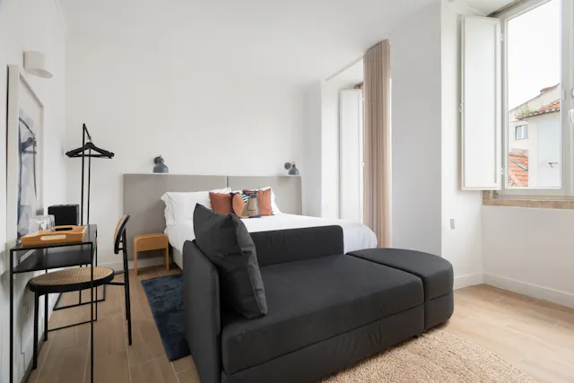 1-Bedroom Building in Travessa do Convento das Bernardas, Lisbon (1734361) room image 2