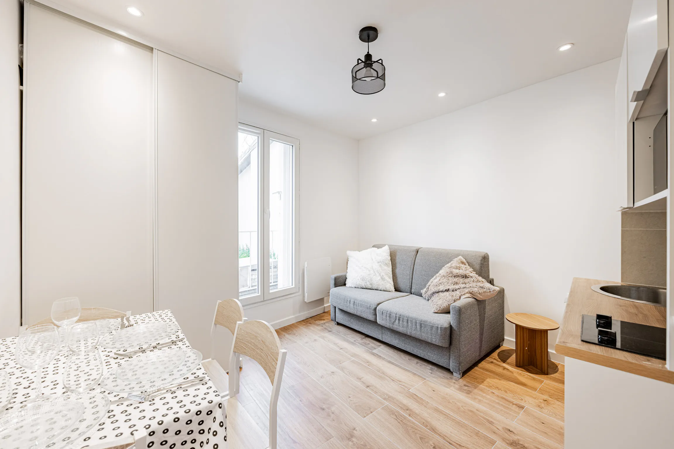 1-Bedroom Apartment in Rue Toffier Decaux, Pantin (1734373) ROOM 2