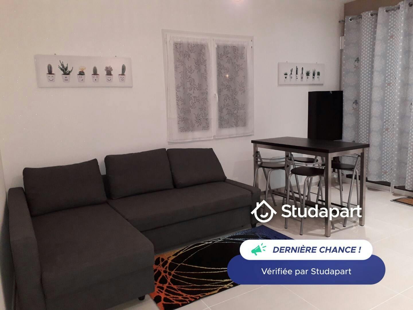 Casa in affitto a 735 € al mese a Les Pennes-Mirabeau, Boulevard Claude Debussy