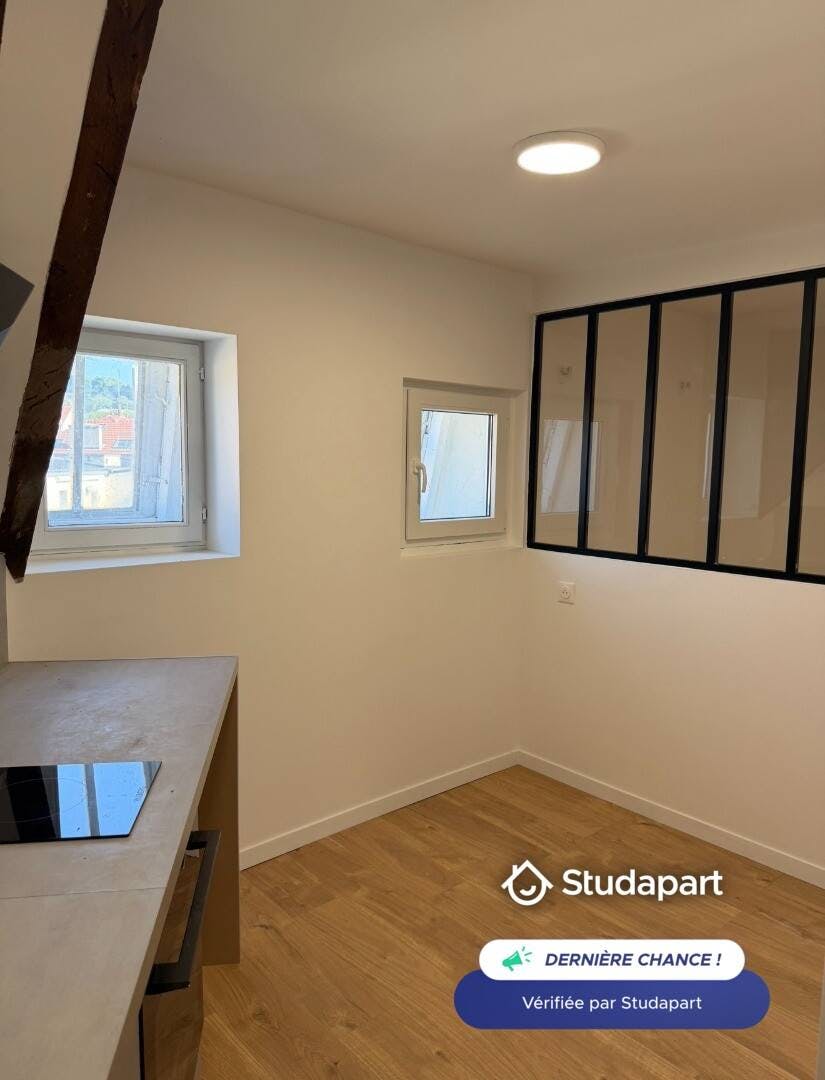 Apartamento en alquiler por 610 € al mes en Nancy, Avenue Foch